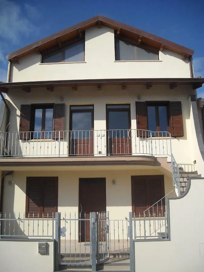 Apartment Appartamento La Perla Torre Grande